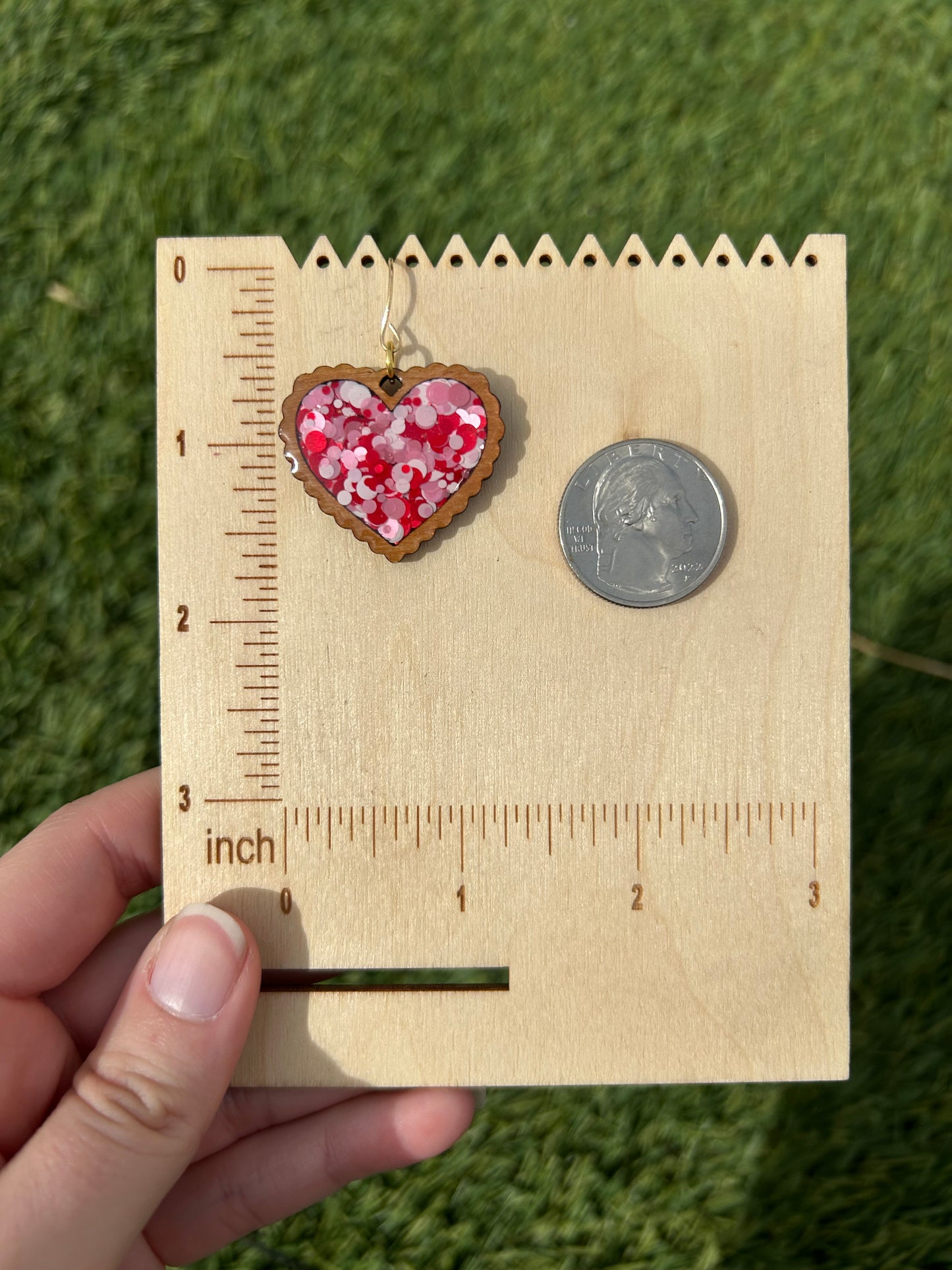Wavy heart earrings