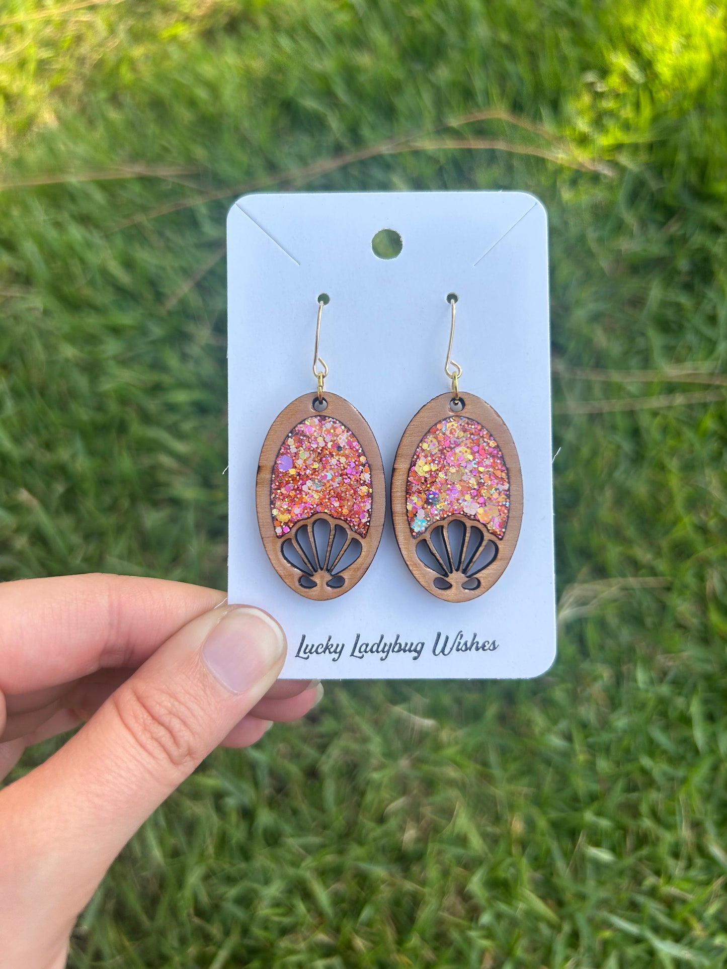 Oval Shells wooden earrings