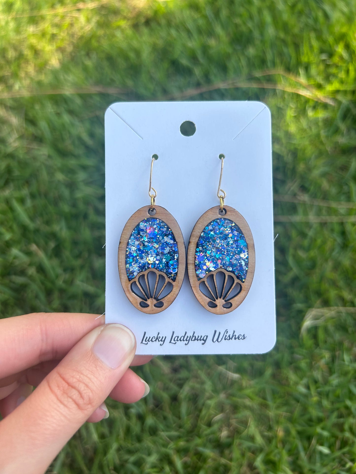 Oval Shells wooden earrings