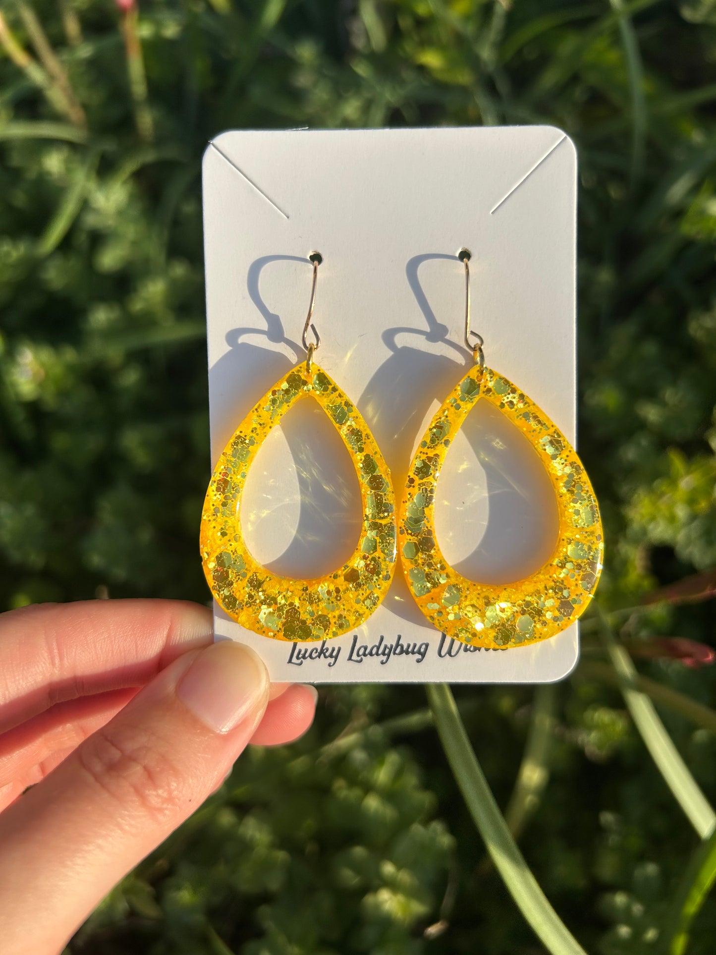 Big Aloha earrings