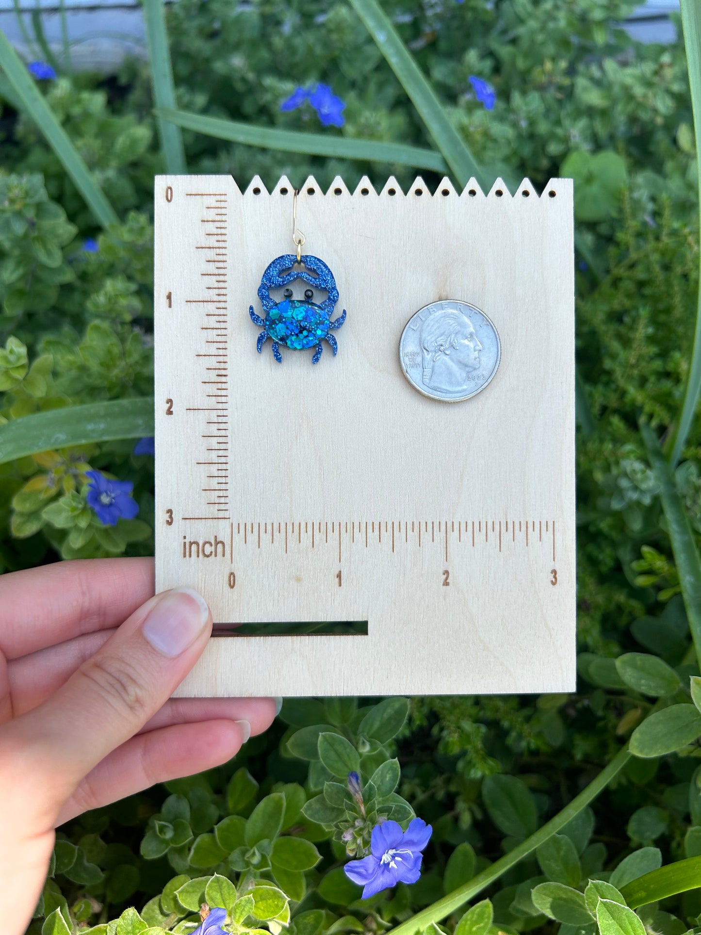 Small crab earrings