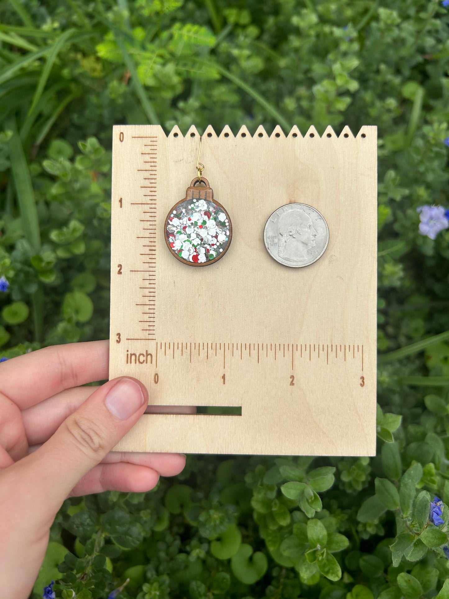 Wooden ornament earrings