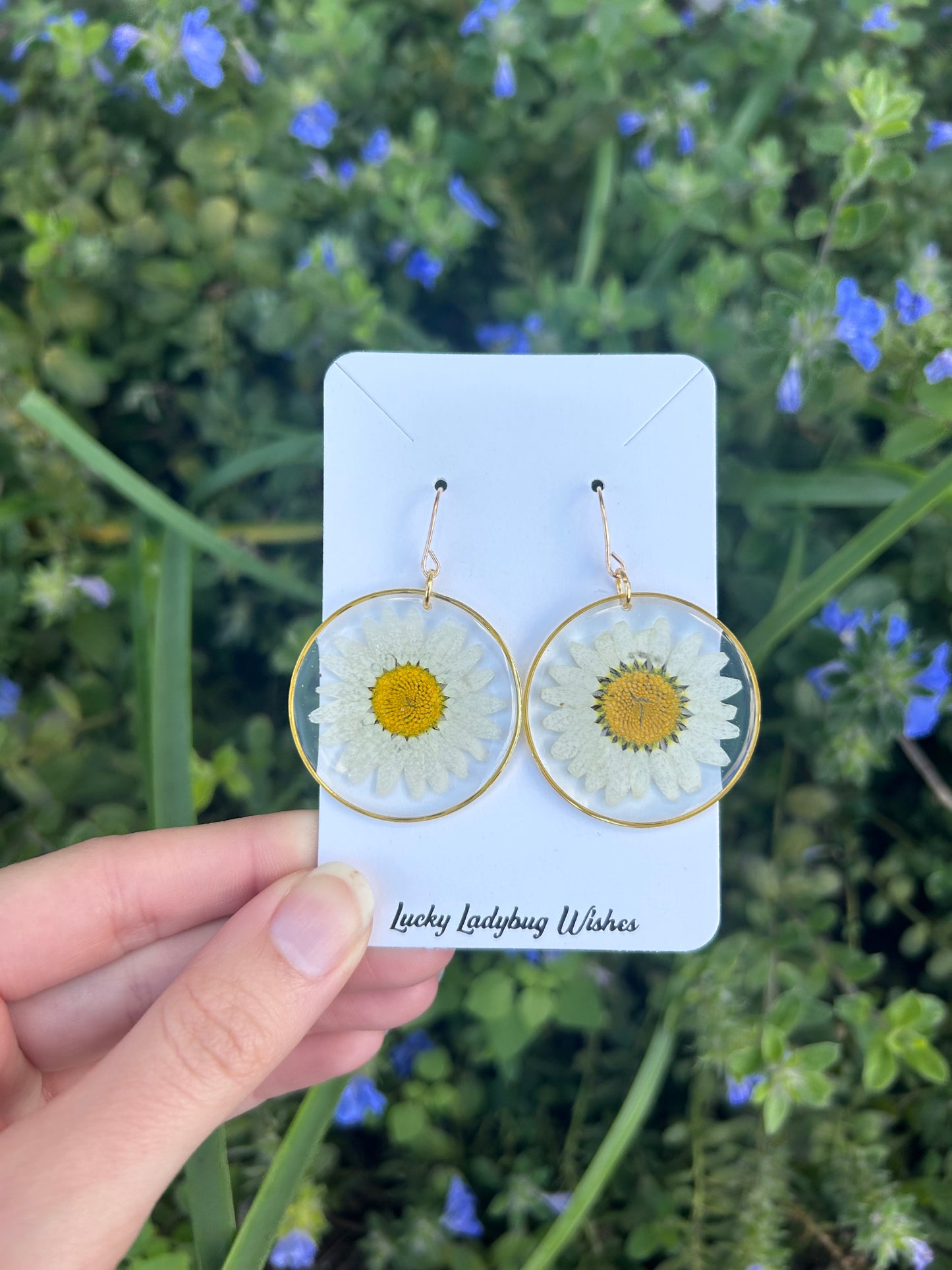 Daisy hoop earrings