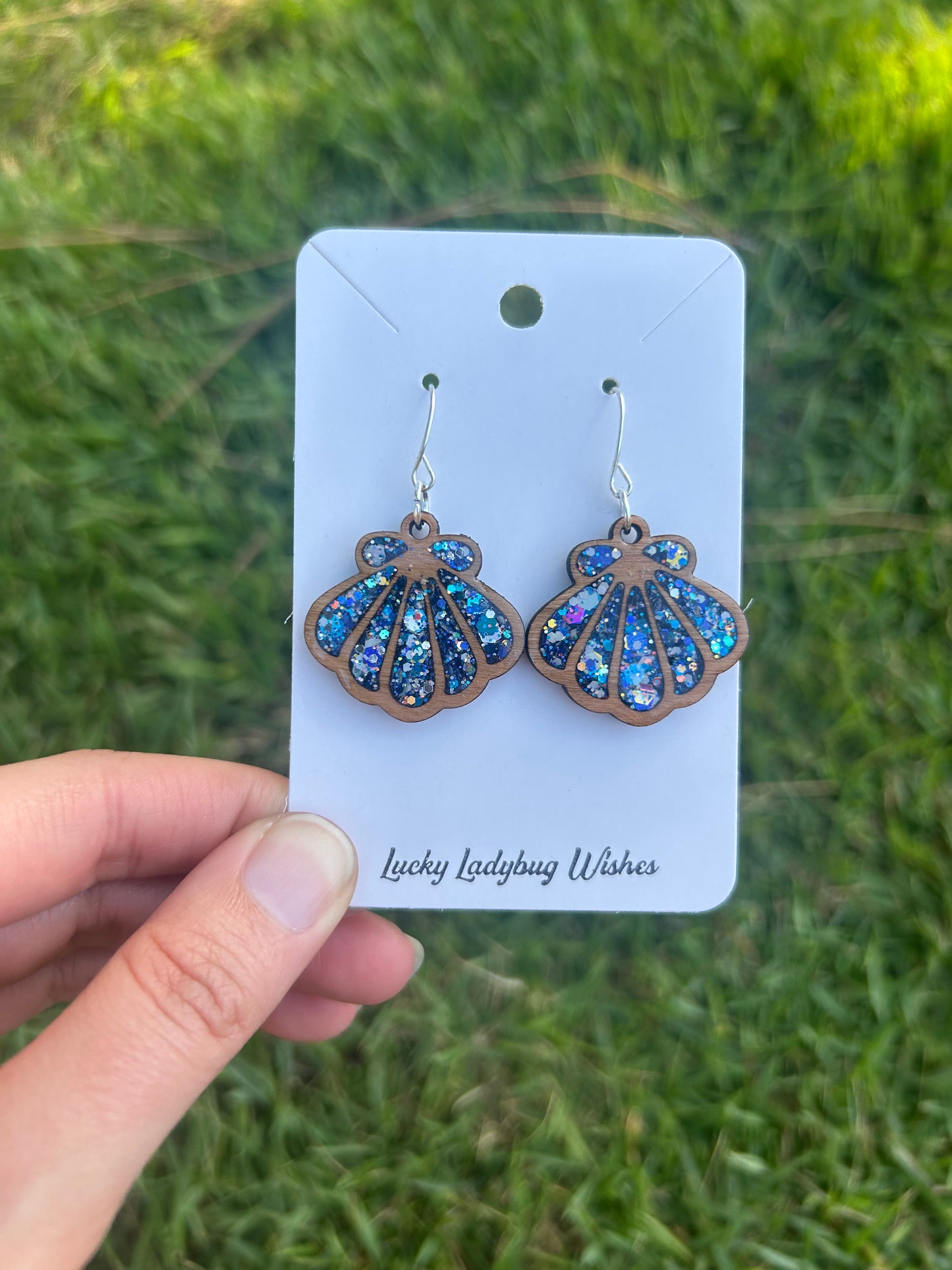 Shells wooden earrings