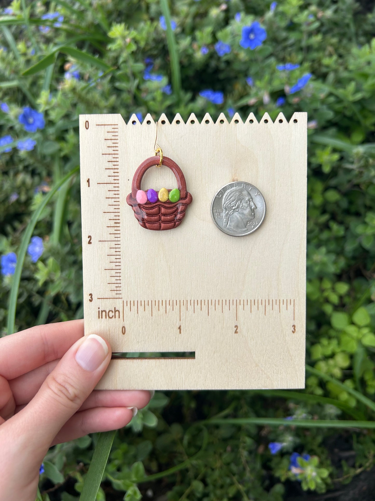 Easter basket earrings