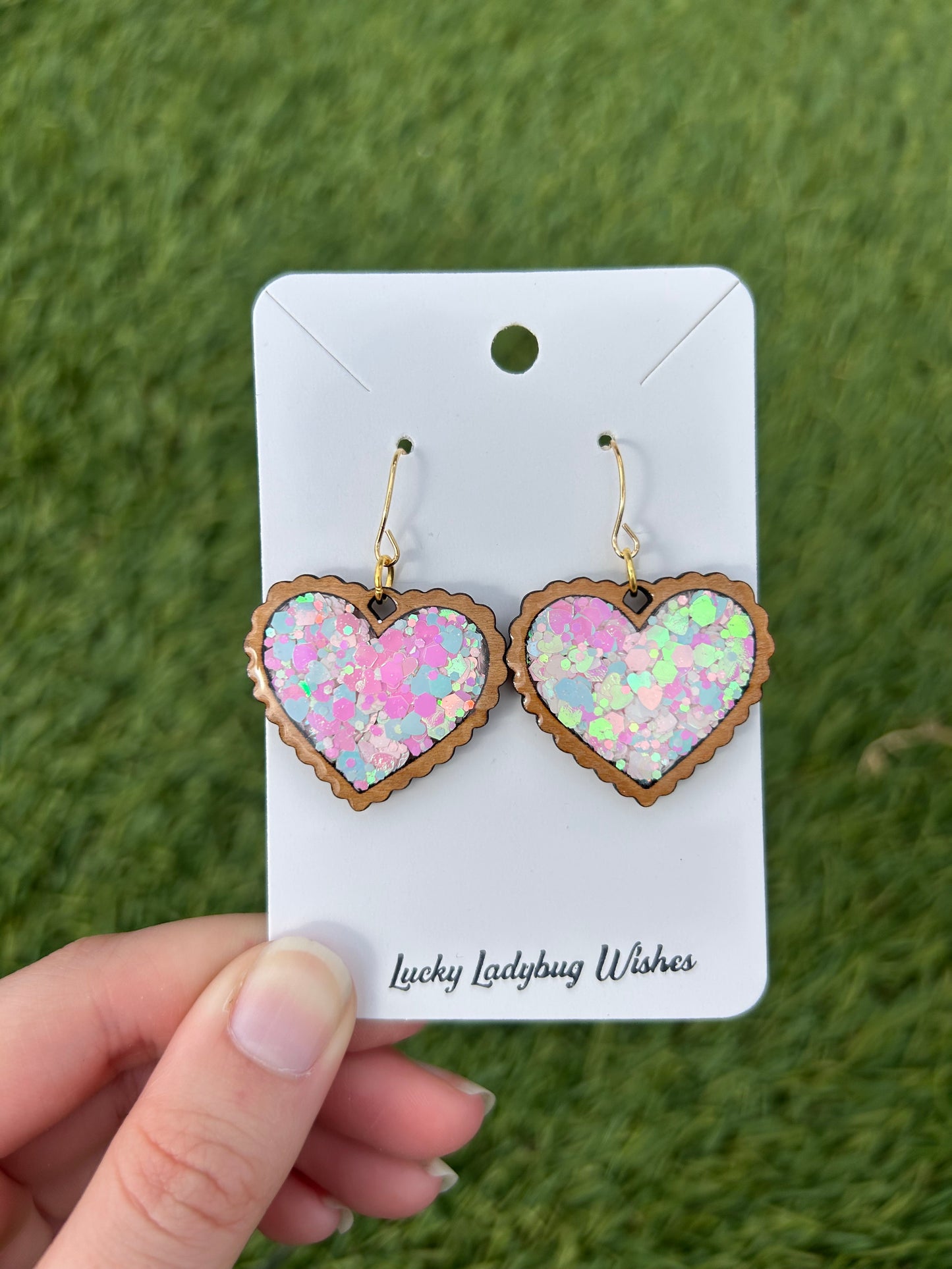 Wavy heart earrings