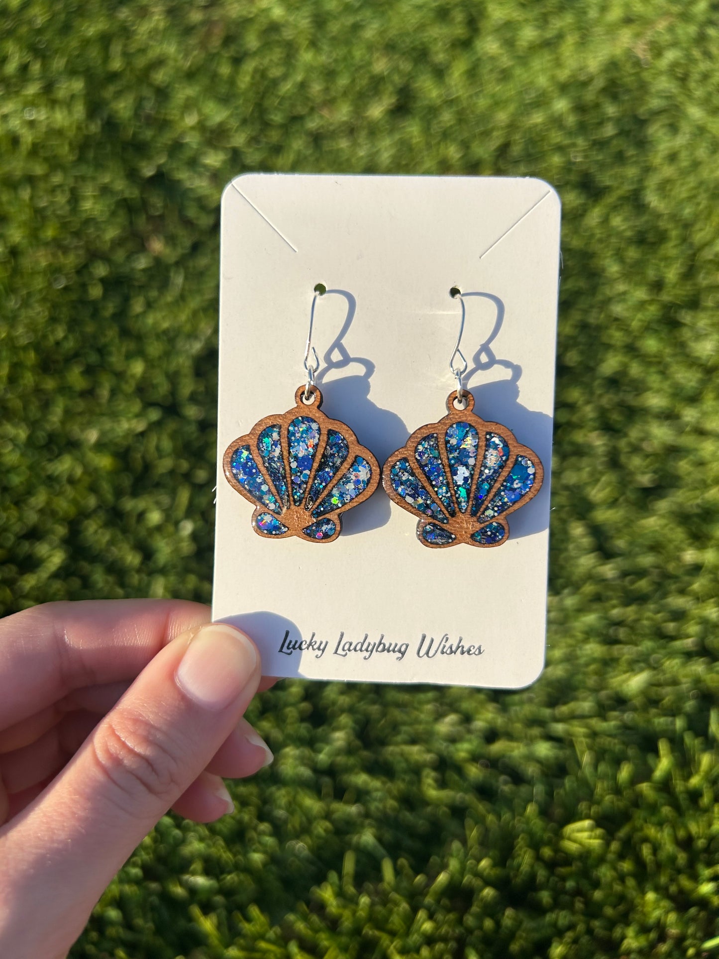 Shells wooden earrings