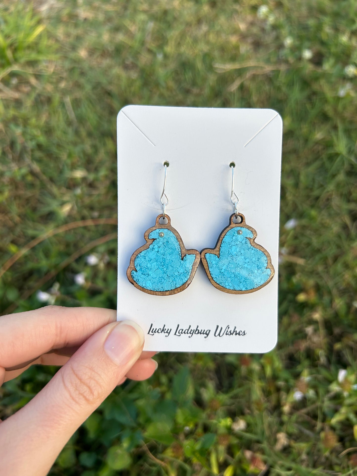 Peep chicks earrings