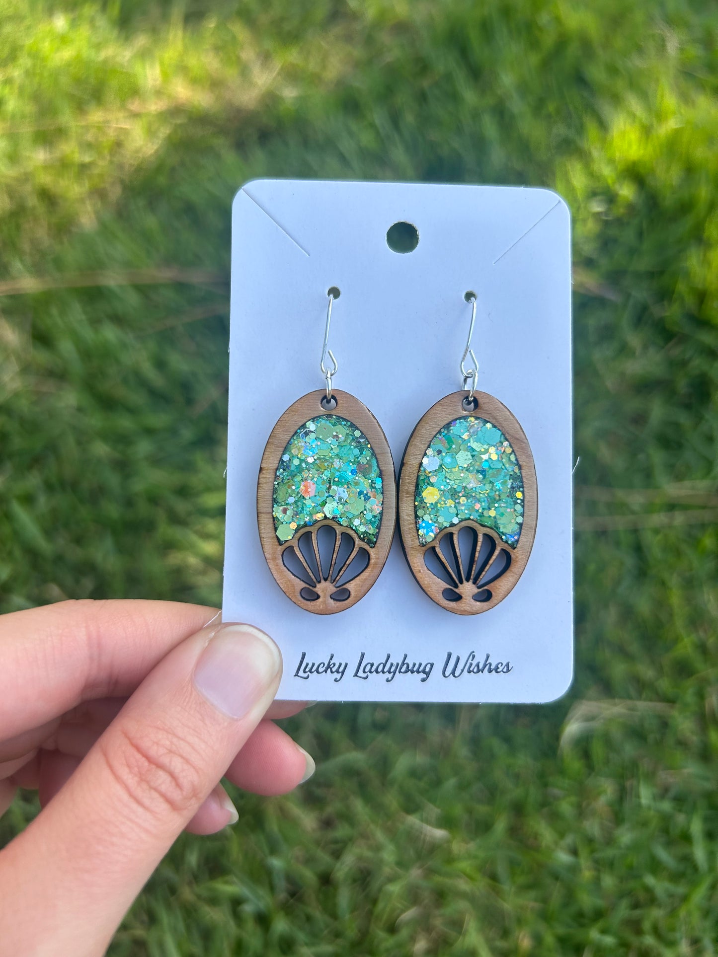 Oval Shells wooden earrings