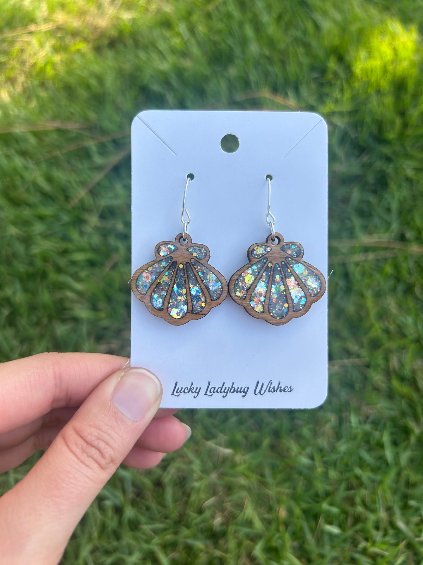 Shells wooden earrings