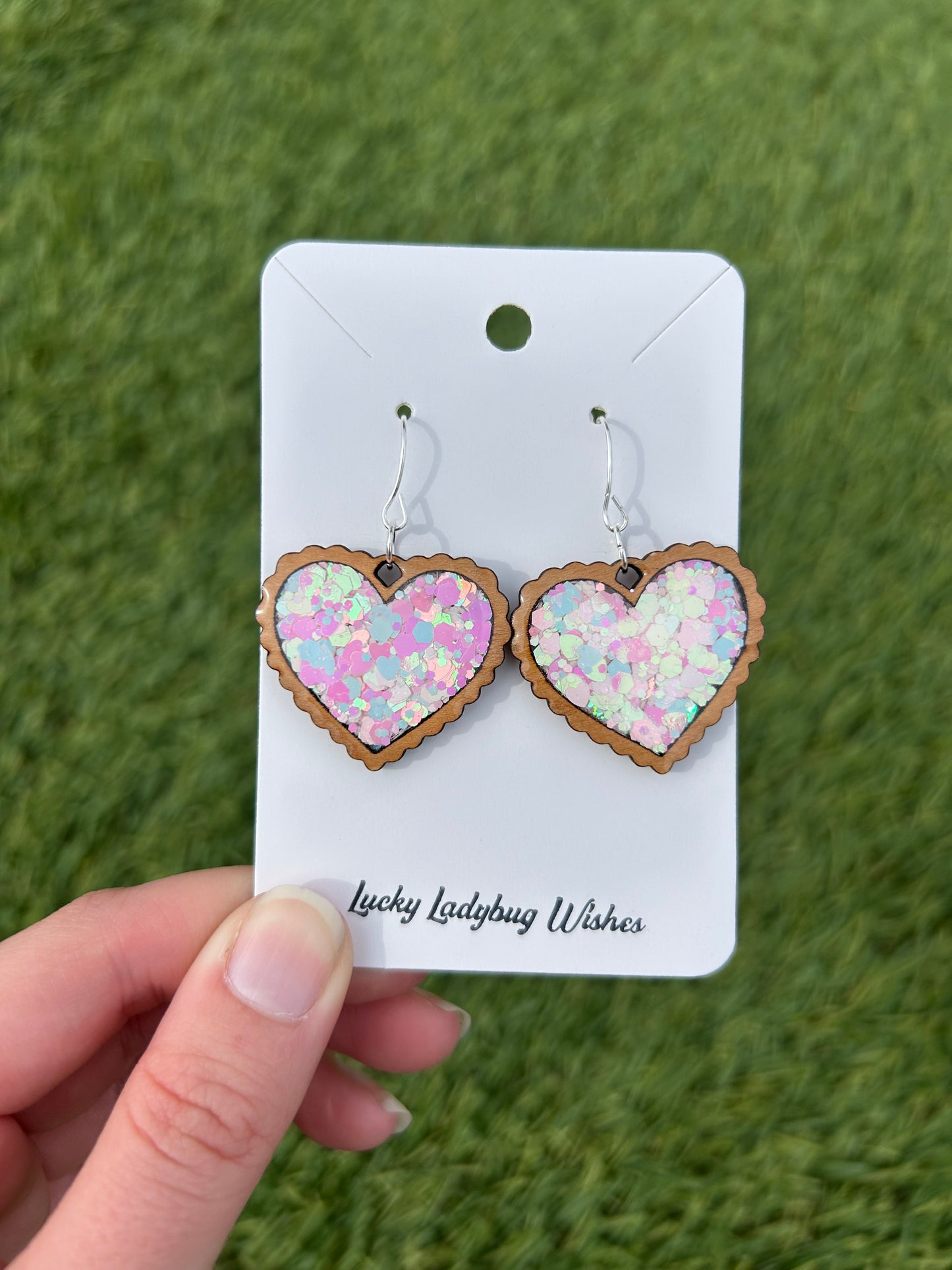 Wavy heart earrings
