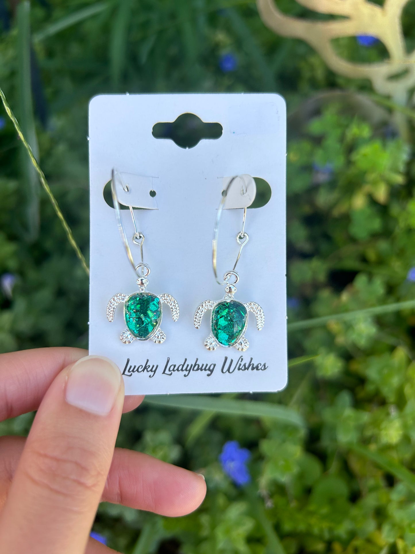 Turtle bezel earrings