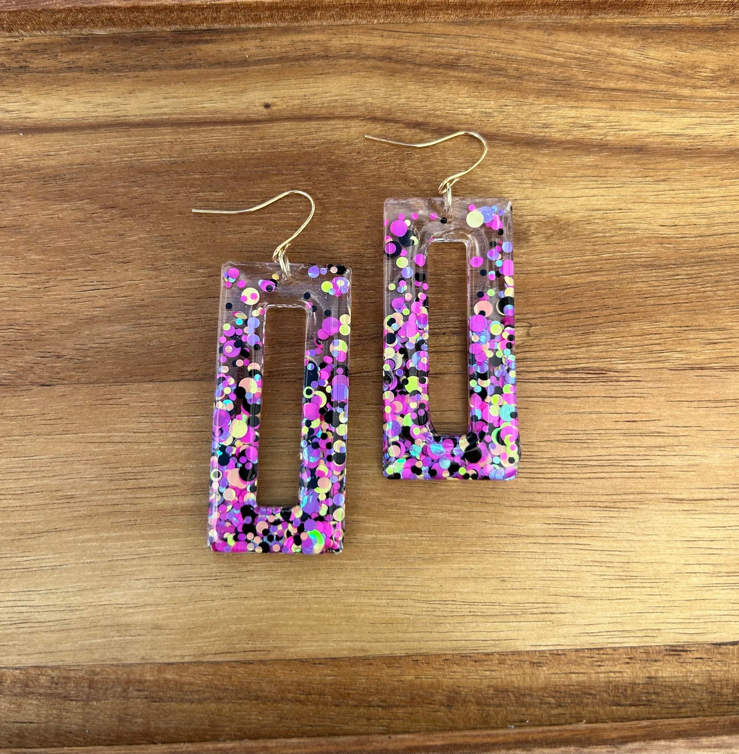 Big Retro Flair earrings