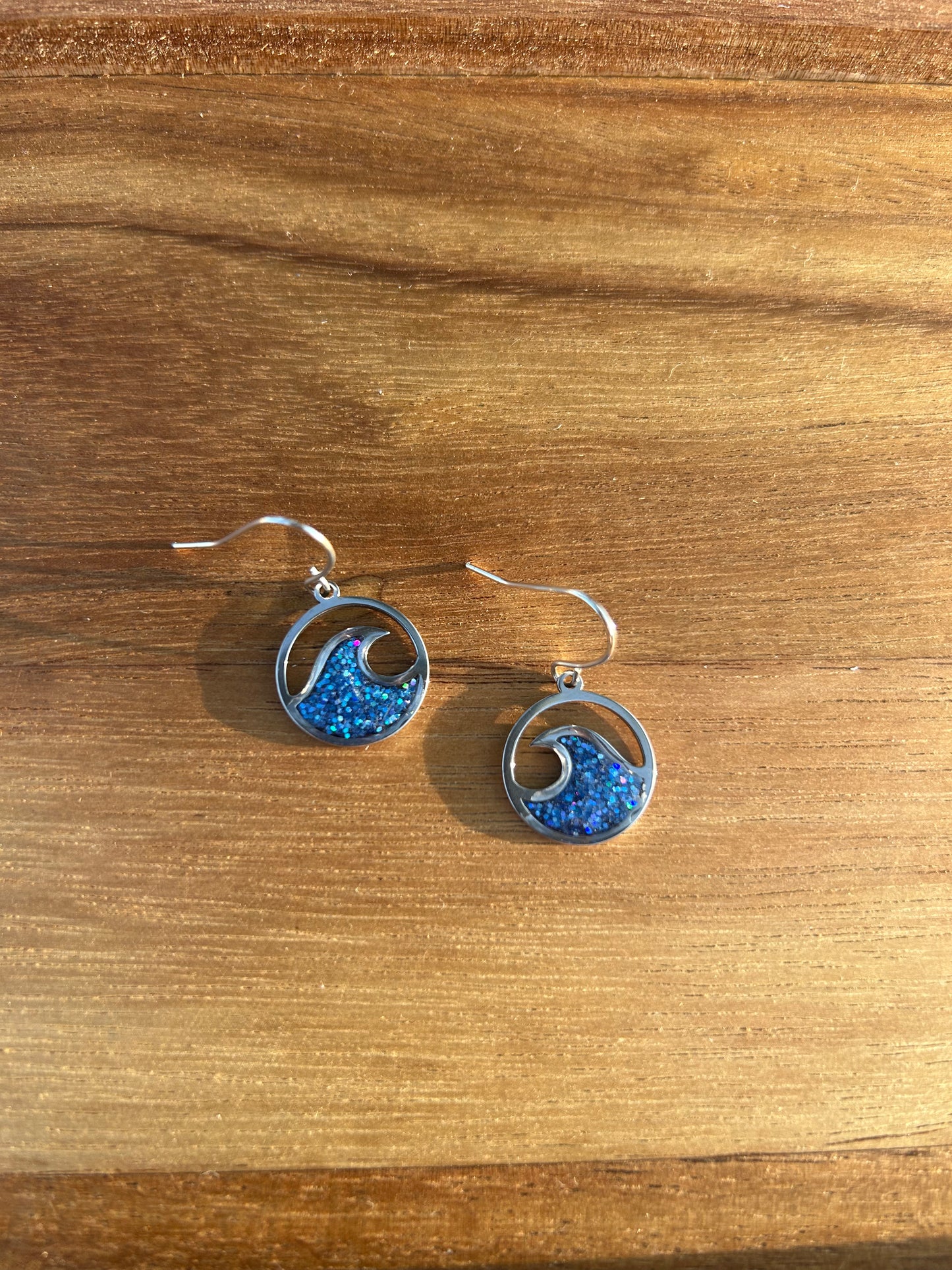 Wave Bezel earrings