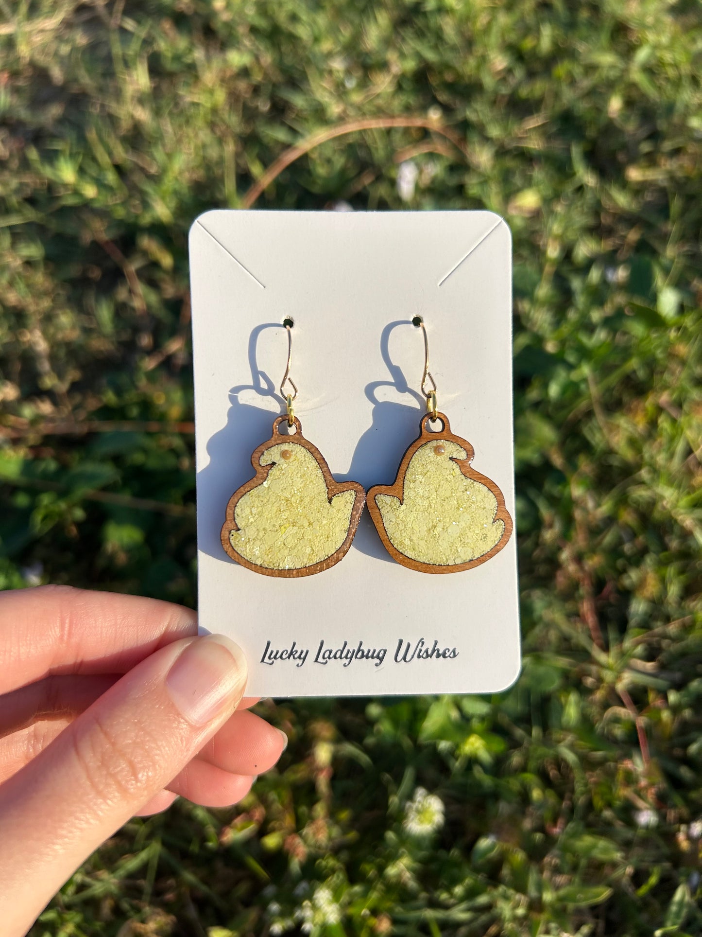 Peep chicks earrings
