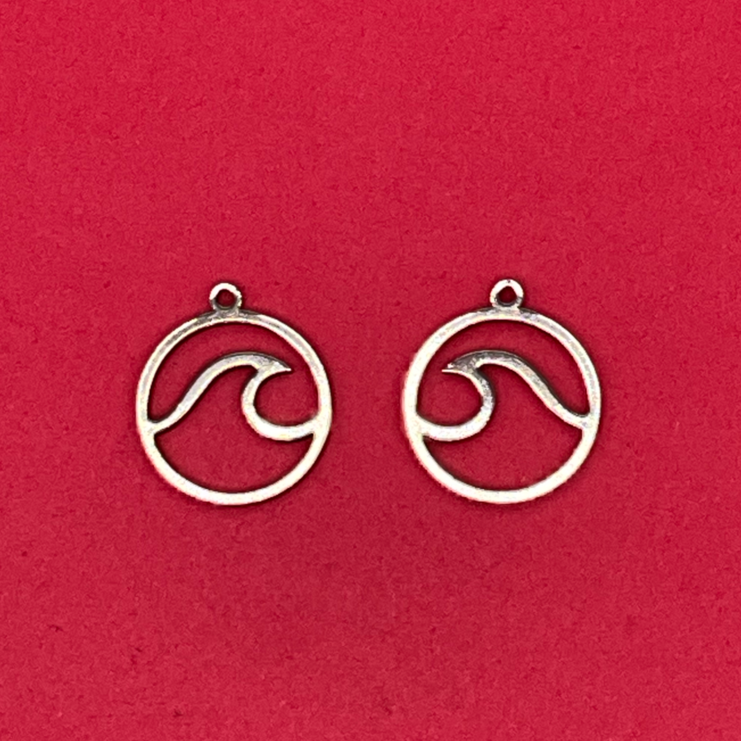 Wave Hoop metal bezels