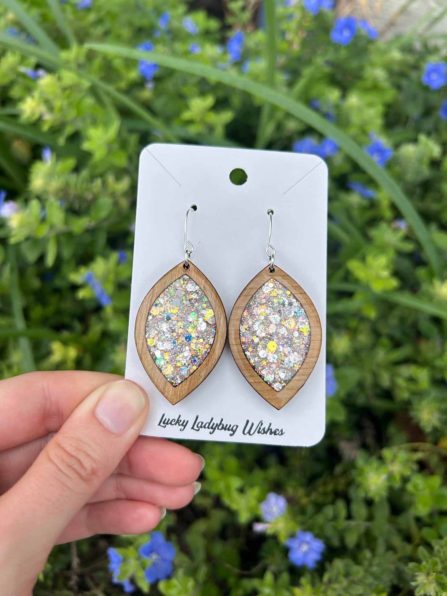 Karry wooden earrings