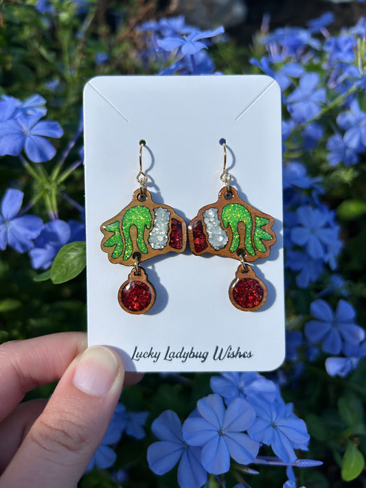 Grinch Hand earrings