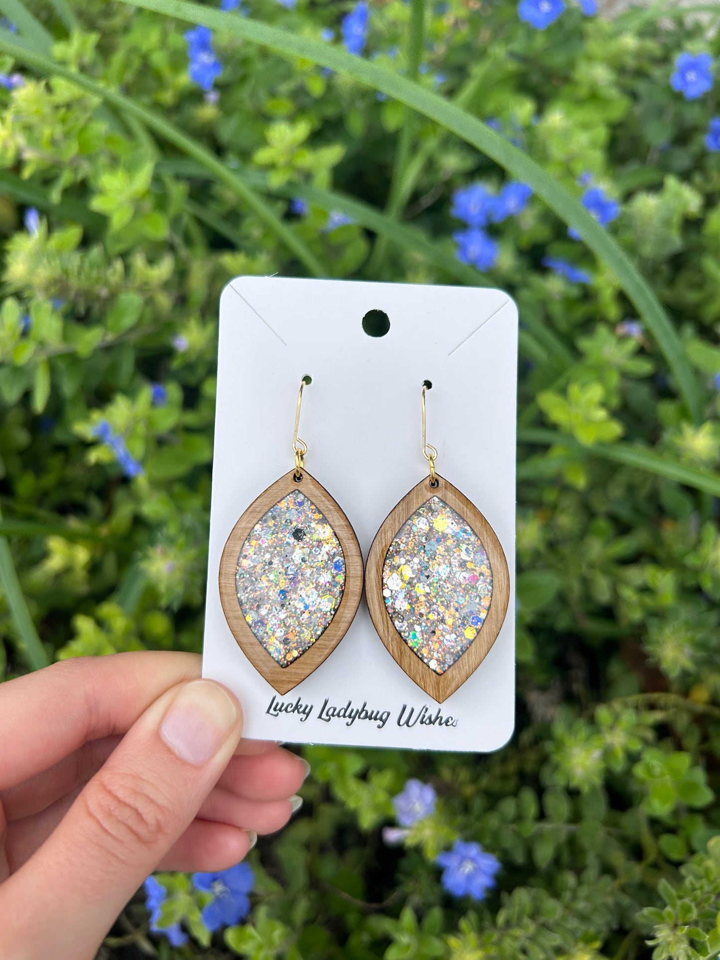 Karry wooden earrings