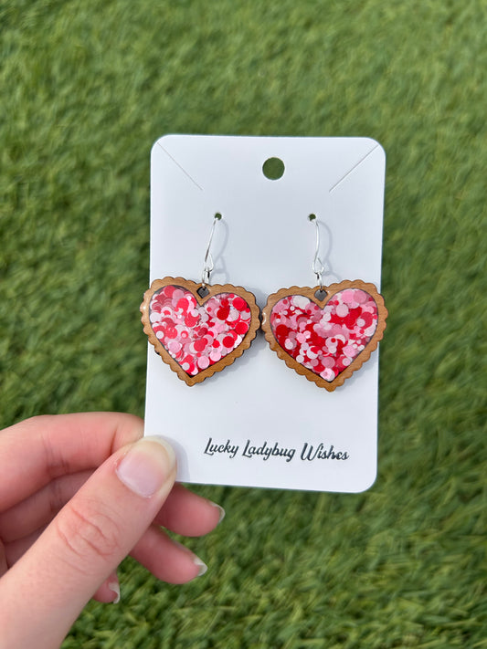 Wavy heart earrings