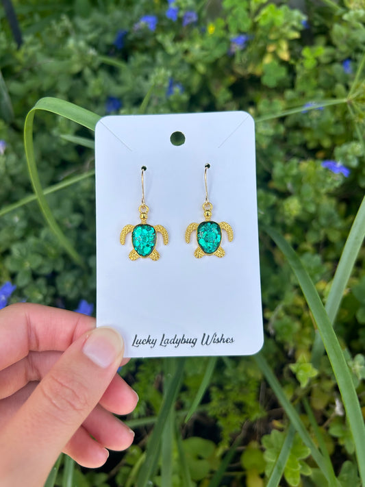 Turtle bezel earrings