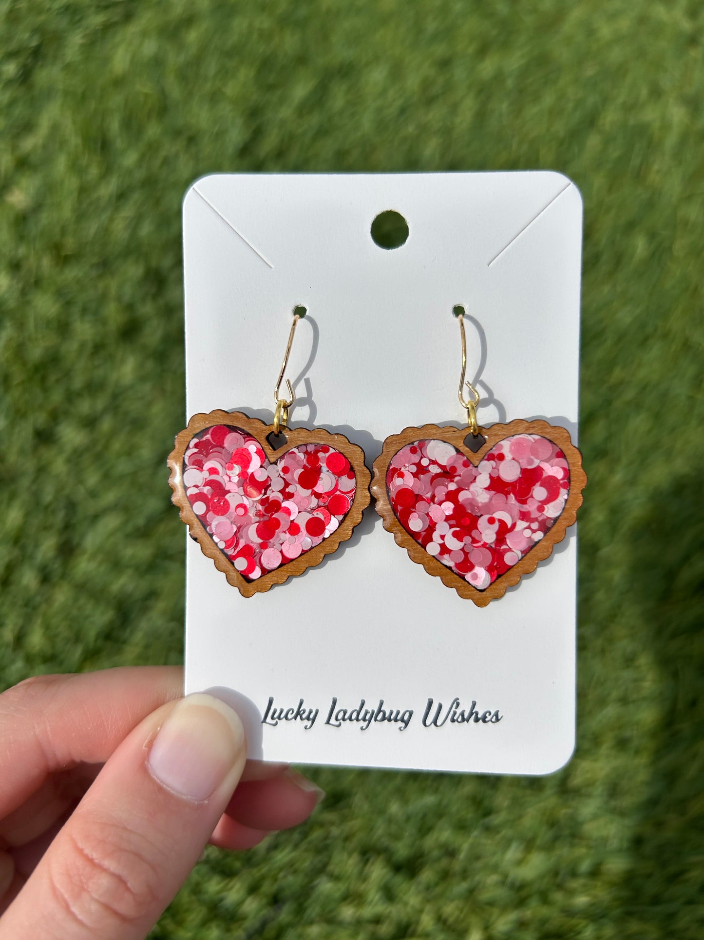 Wavy heart earrings