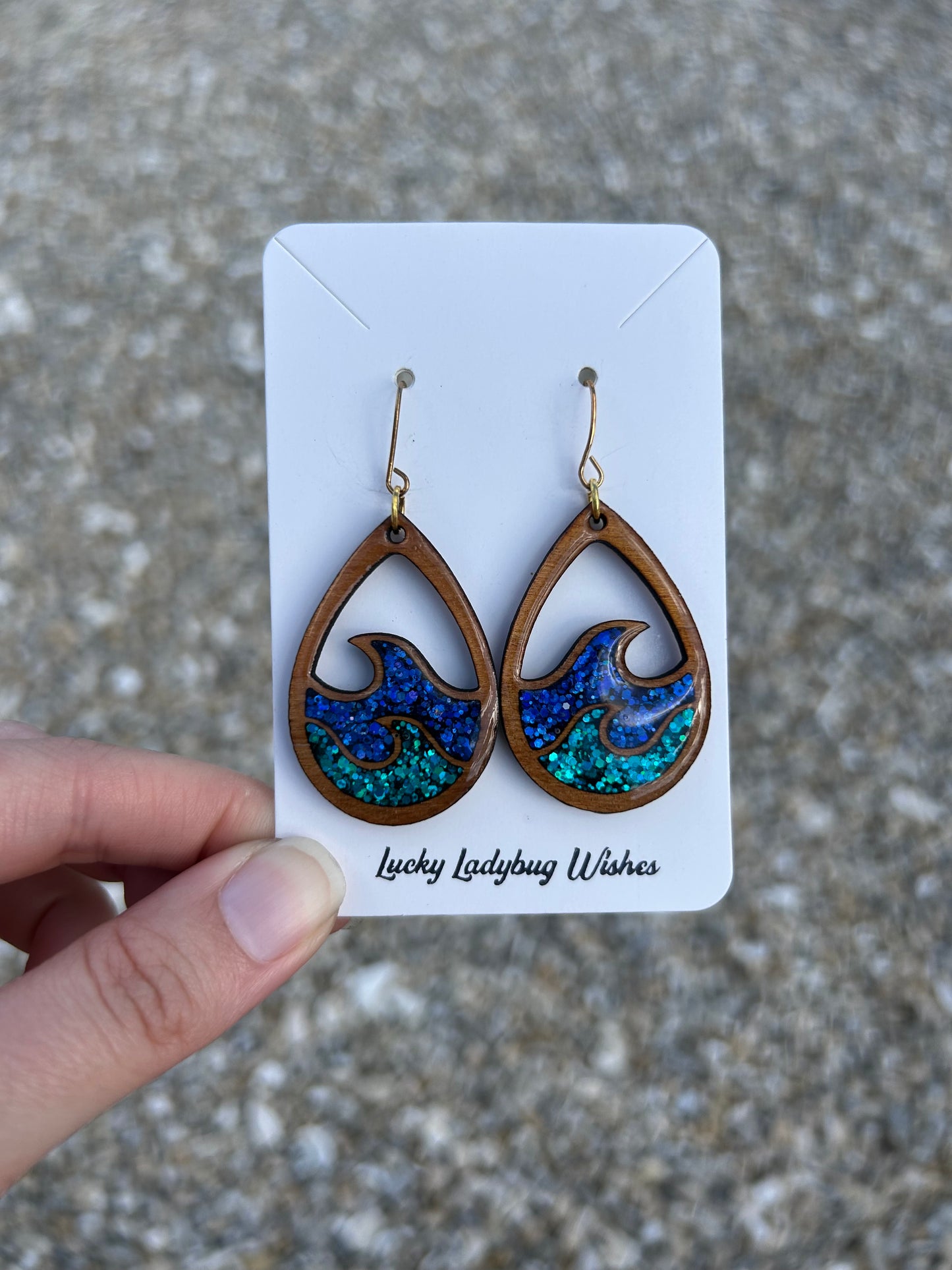 Double wave teardrop earrings