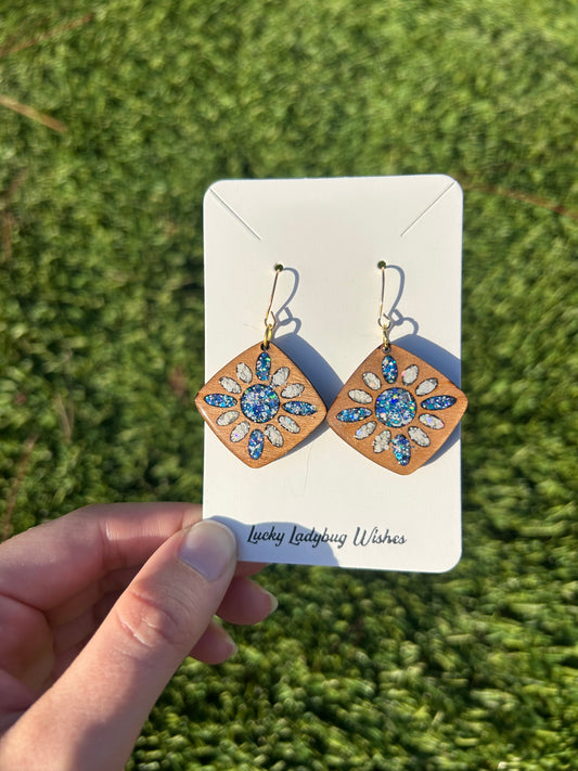 Oriana wooden earrings