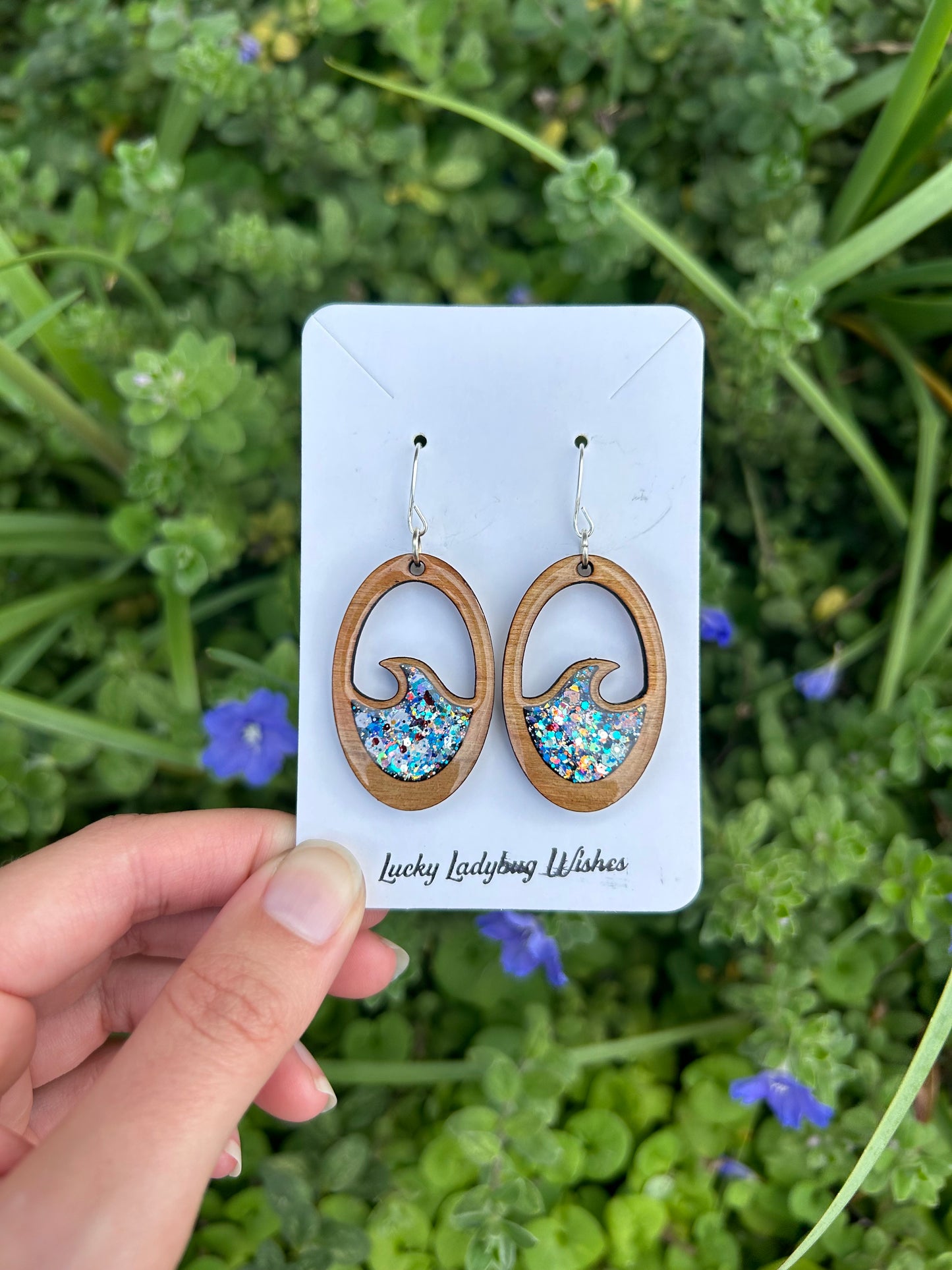 Oval wave wooden earrings