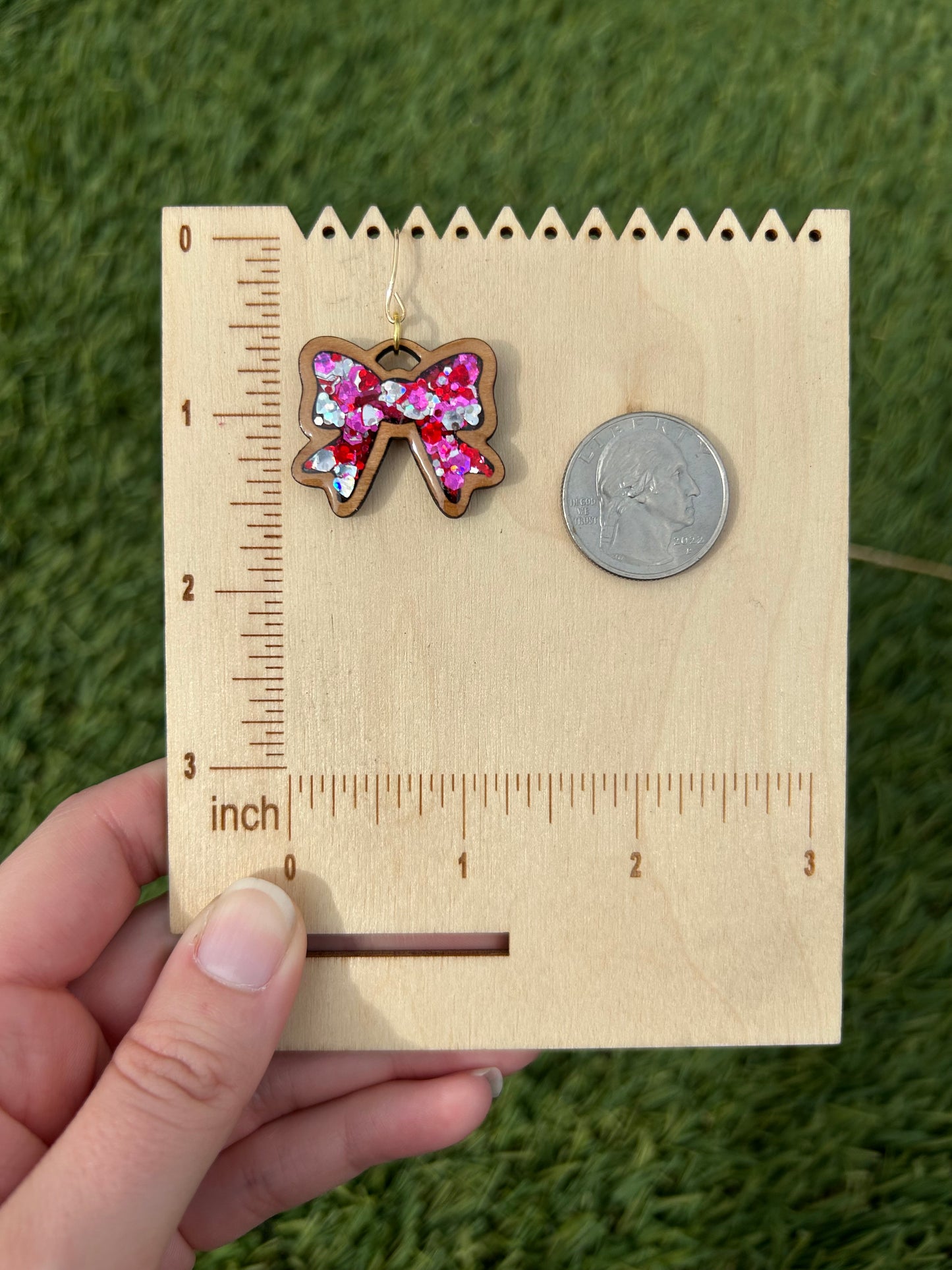 Bow wooden earrings