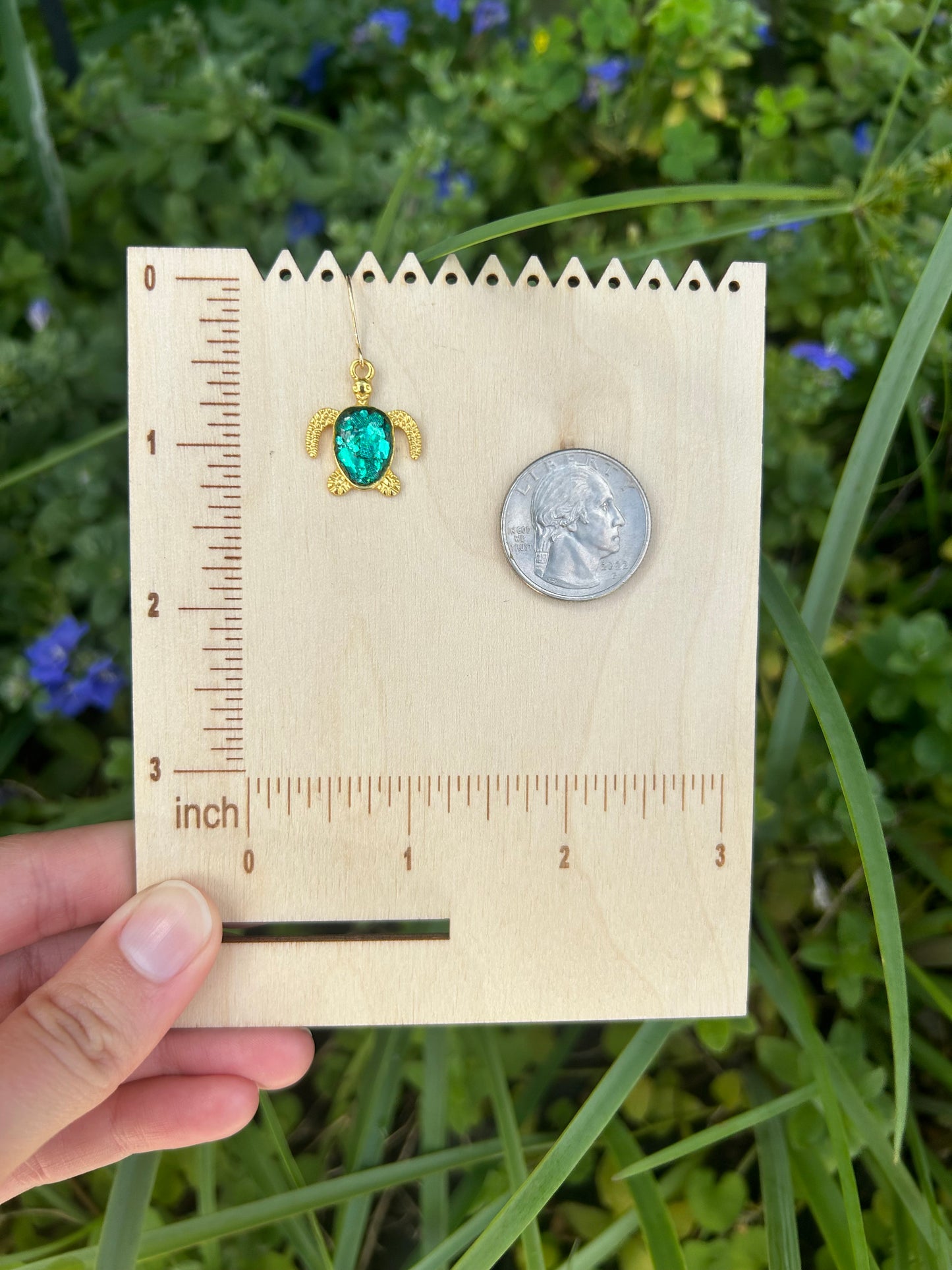 Turtle bezel earrings