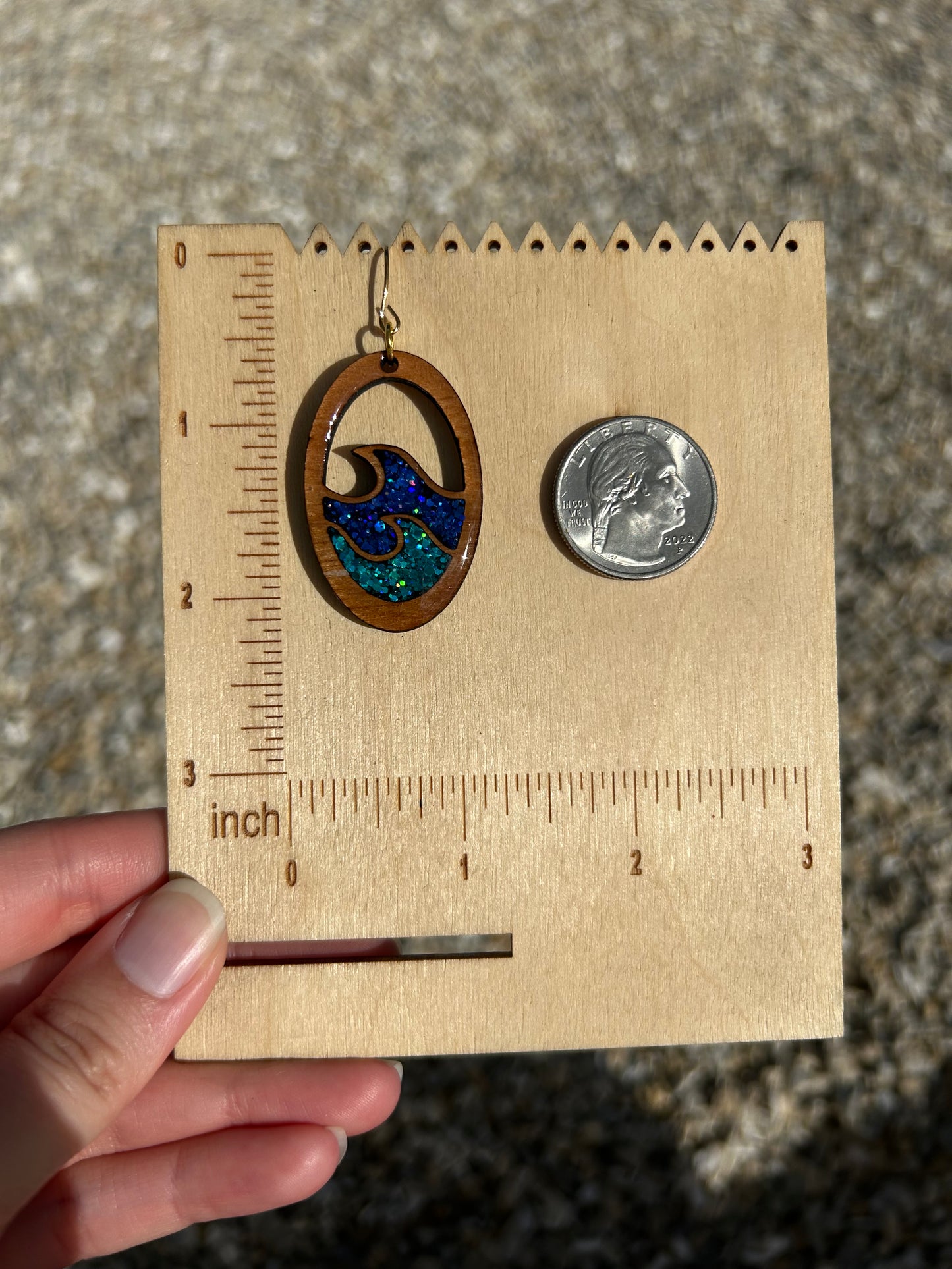 Double wave oval earrings