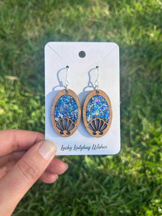 Oval Shells wooden earrings