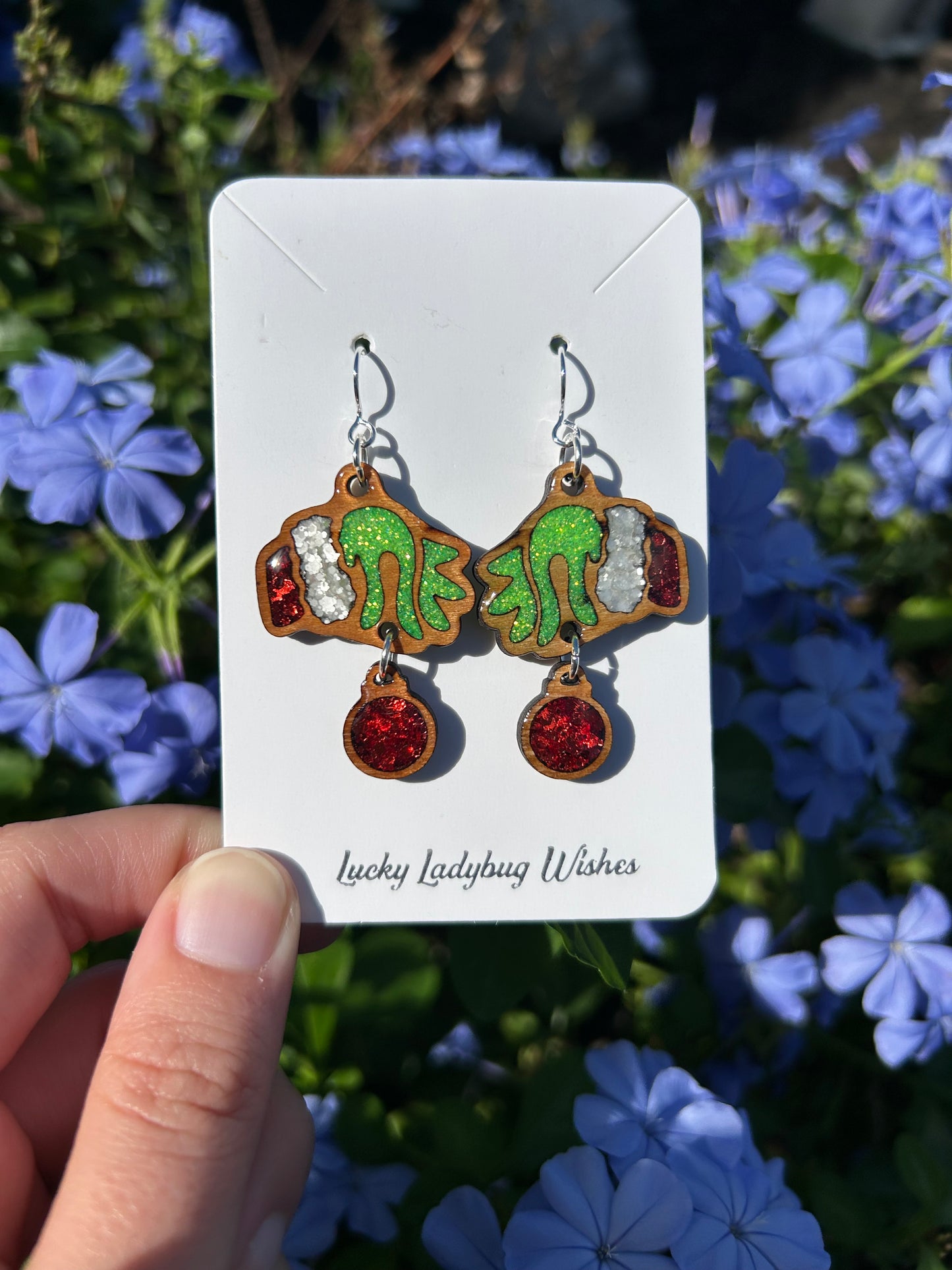 Grinch Hand earrings