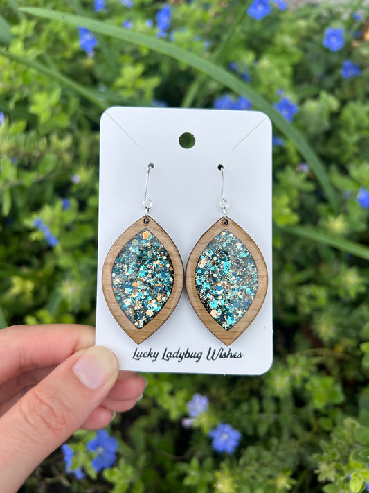 Cleo wooden earrings