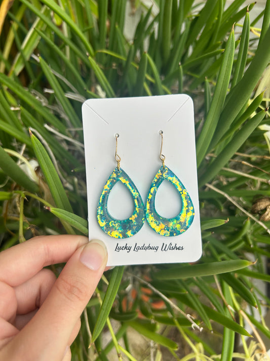 Small Iris earrings