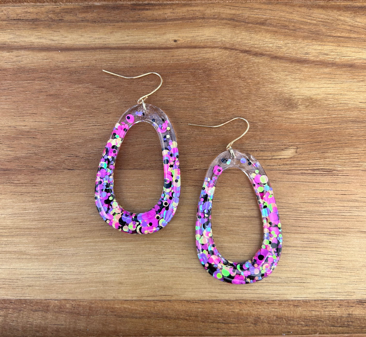 Big Retro Flair earrings