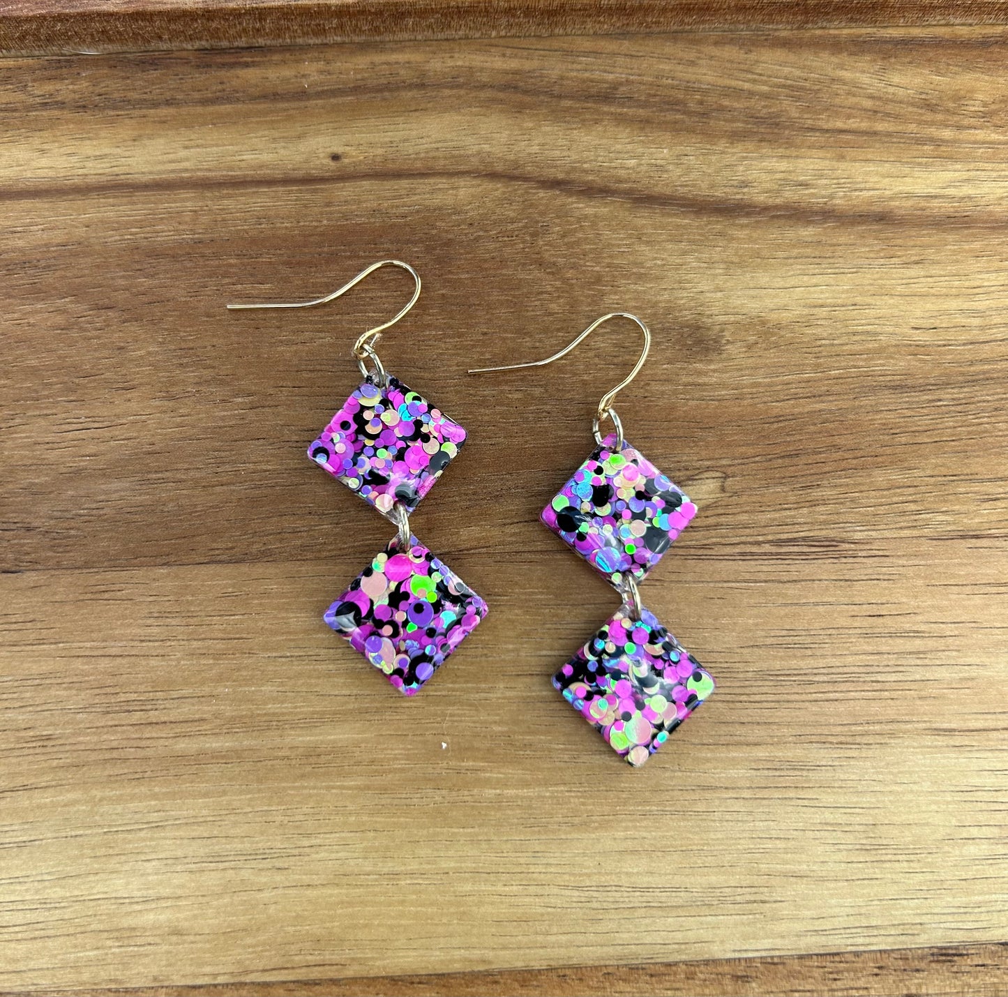 Small Retro Flair earrings